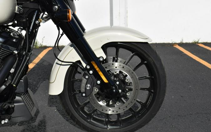 2023 Harley-Davidson Freewheeler FLRT