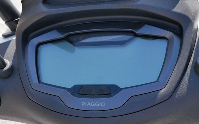 2024 Piaggio BV400