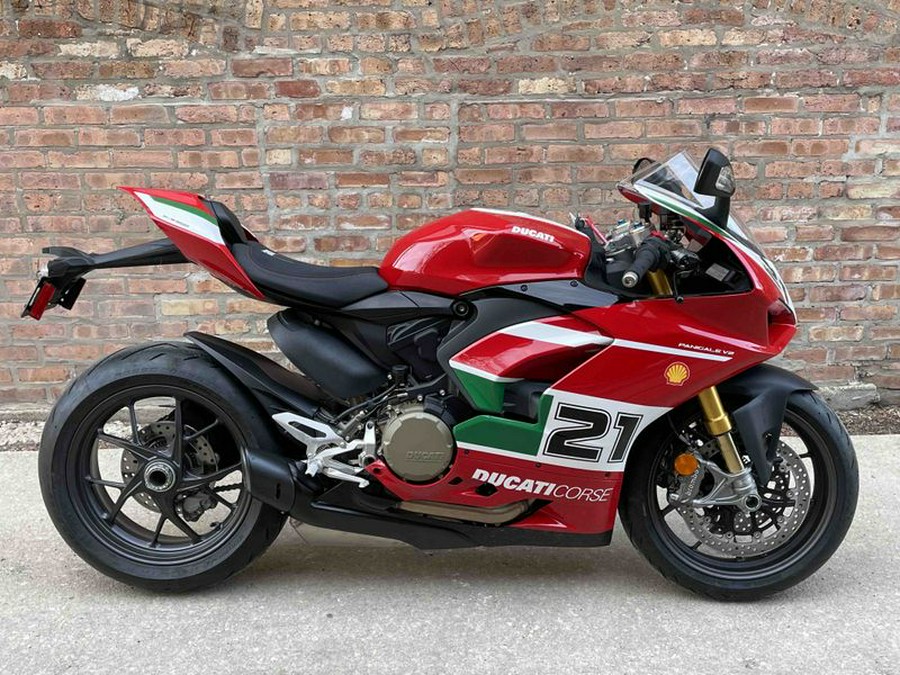 2024 Ducati Panigale V2 Bayliss