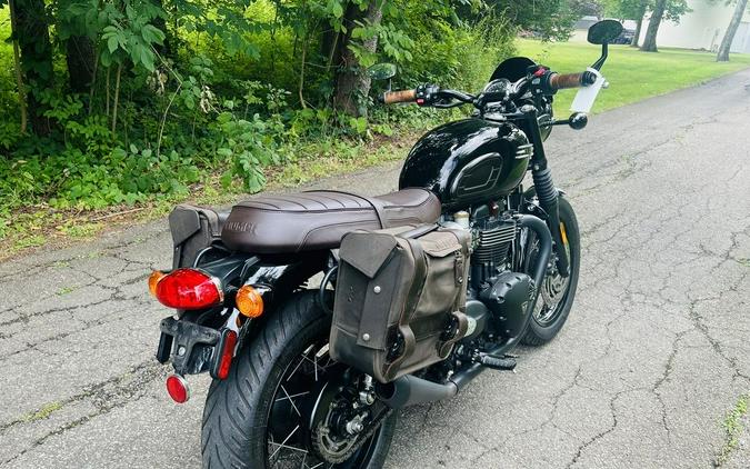 2022 Triumph Bonneville T120 Black Jet Black