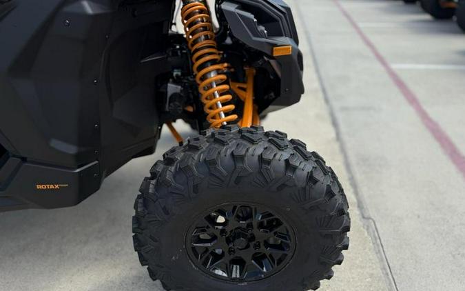 2026 Can-Am® Maverick X3 Max RS Turbo RR Scandi Blue & Orange Crush