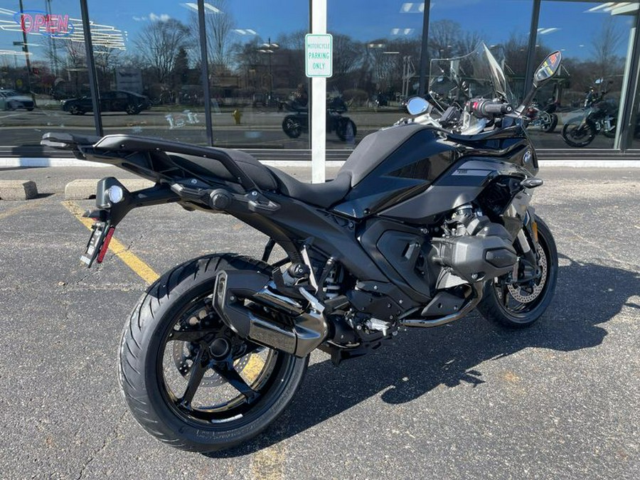 New 2026 BMW R 1300 RS