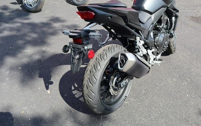 2025 CB750 Hornet Base - Honda