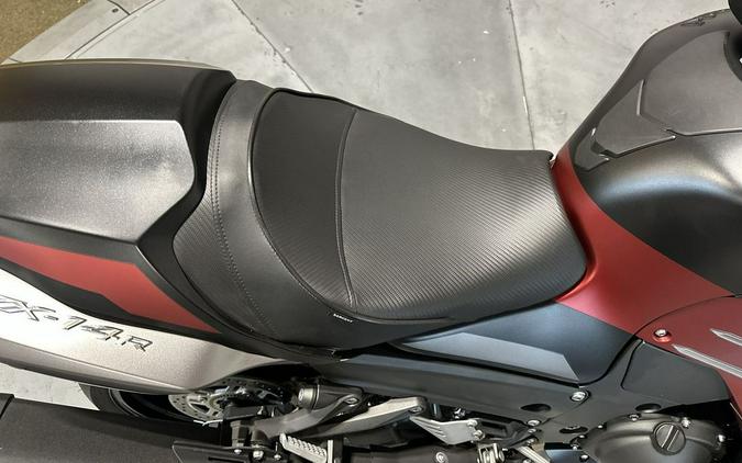 2025 Kawasaki Ninja® ZX™-14R ABS