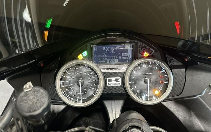 2025 Kawasaki Ninja® ZX™-14R ABS