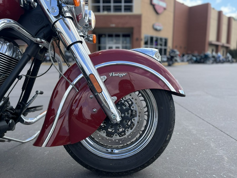 2016 Indian Motorcycle Chief® Vintage Thunder Black 3336898