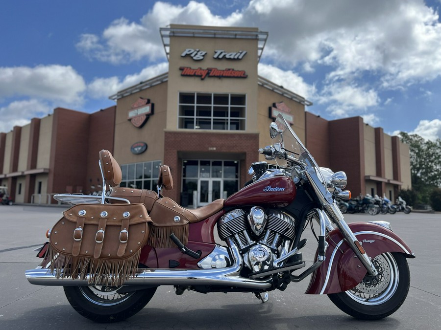 2016 Indian Motorcycle Chief® Vintage Thunder Black 3336898