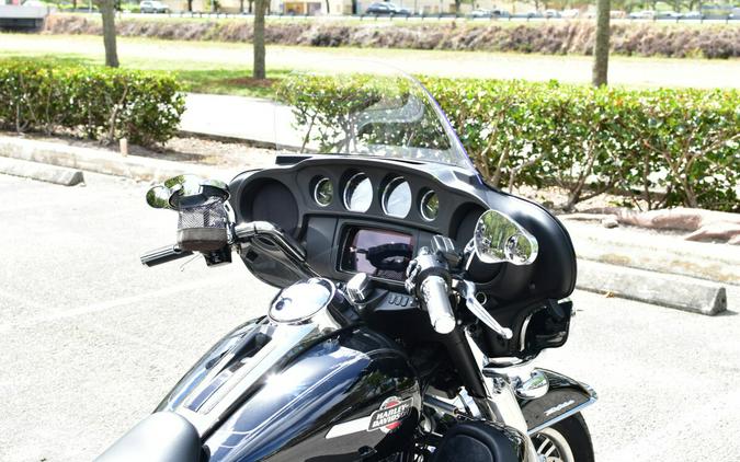 2022 Harley-Davidson Tri Glide Ultra FLHTCUTG