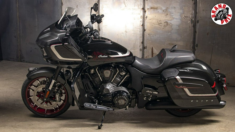 2024 Indian Motorcycle® Challenger® Elite Charcoal Candy/Black Candy