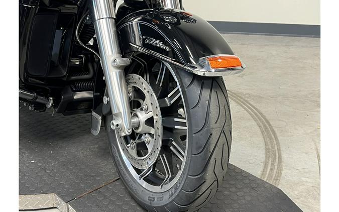 2015 Harley-Davidson® Electra Glide® Ultra Classic® FLHTCU