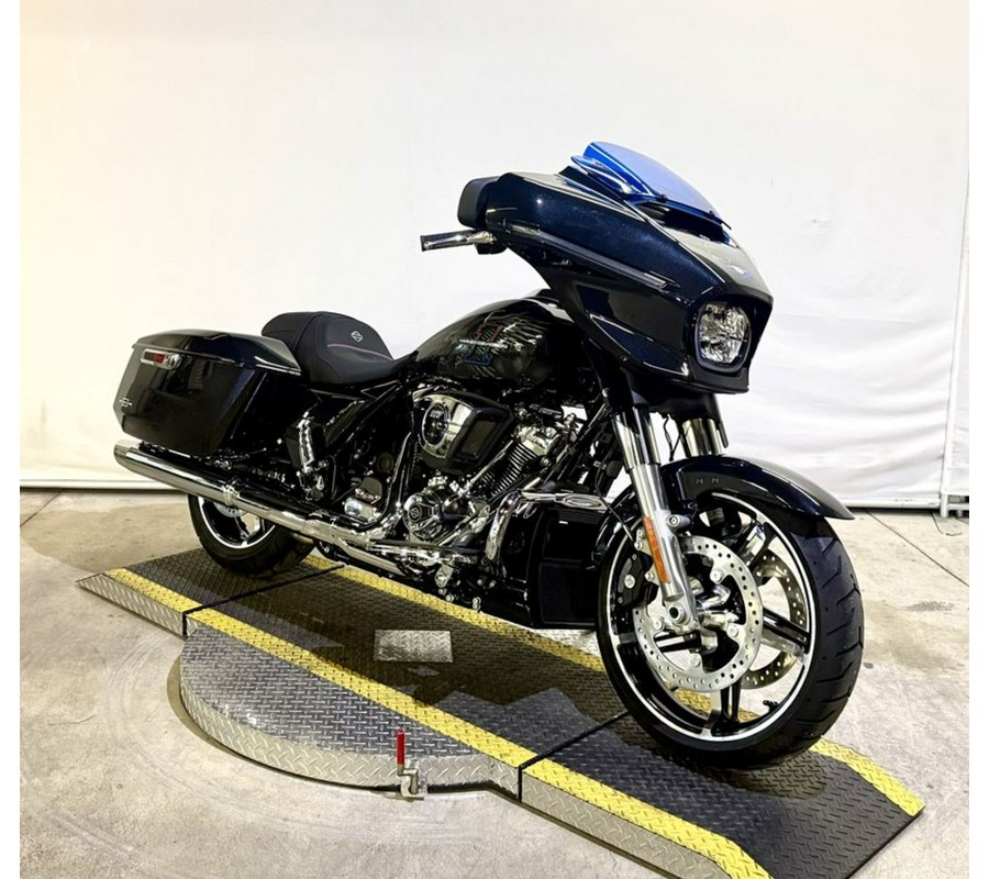 2026 Harley-Davidson® FLHX - Street Glide®