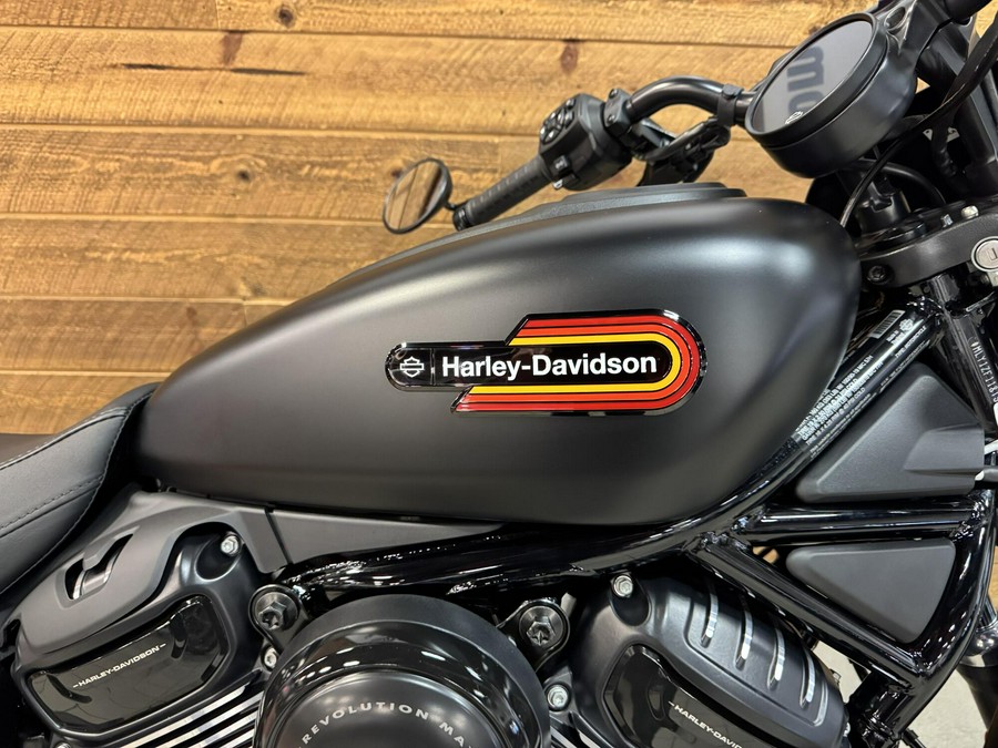 2026 Harley-Davidson® Nightster® Special Black Denim Black Trim RH975S