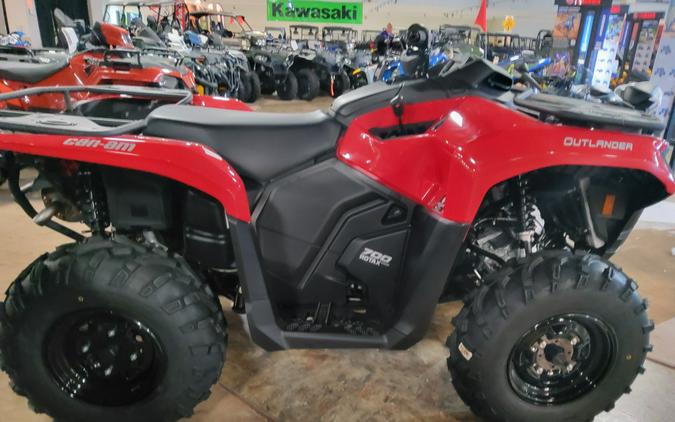 2023 Can-Am™ Outlander™ DPS 700