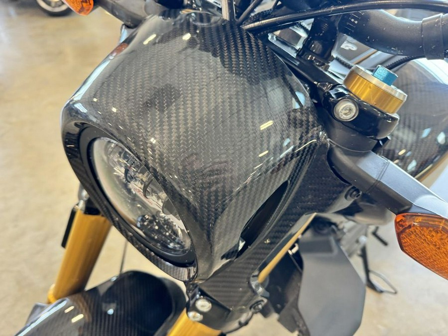 2023 Indian Motorcycle® FTR R Carbon Carbon Fiber