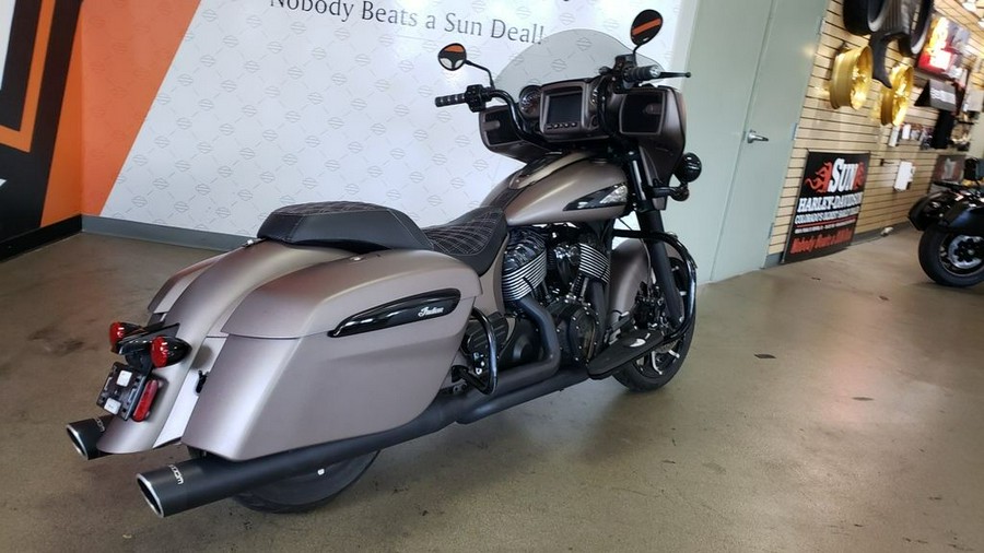 2019 Indian Motorcycle® Chieftain® Dark Horse®