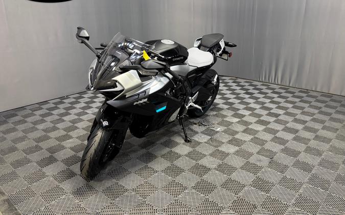 2026 CFMOTO 675SS