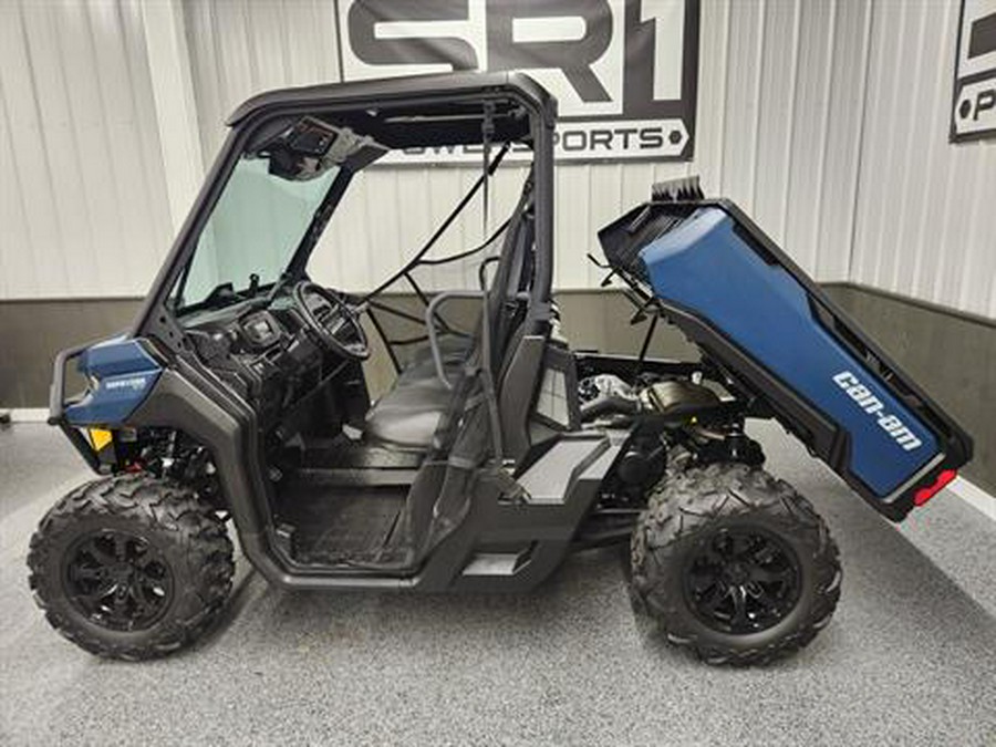 2025 Can-Am Defender XT HD7