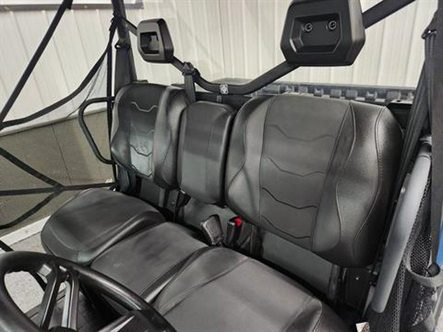 2025 Can-Am Defender XT HD7