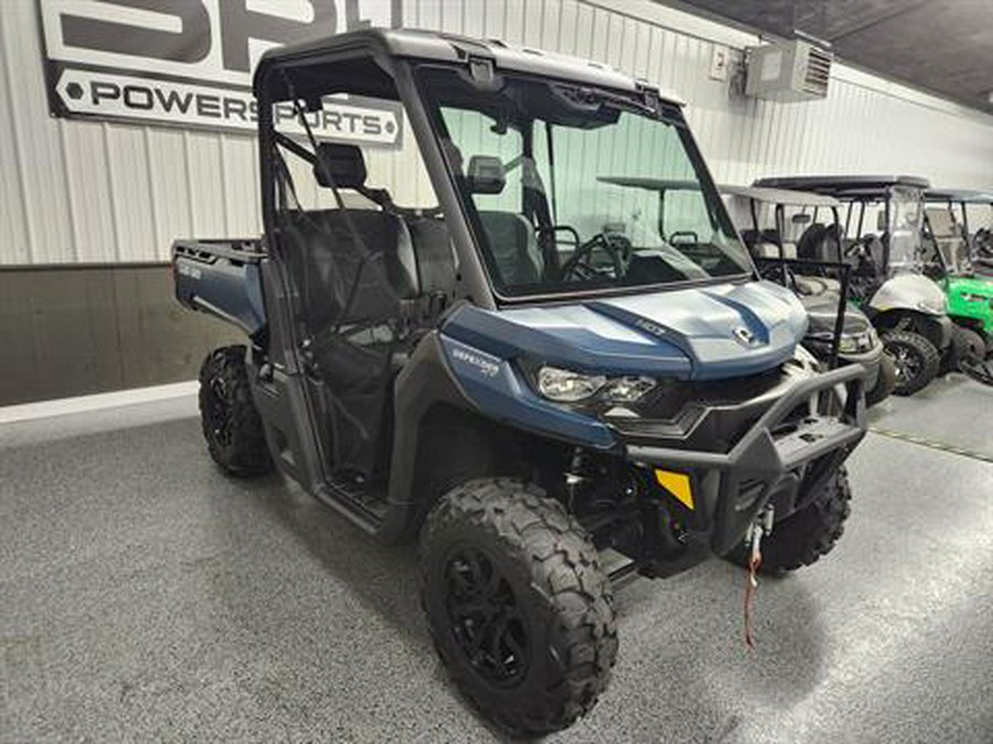 2025 Can-Am Defender XT HD7