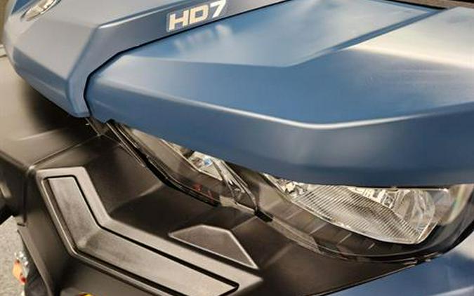 2025 Can-Am Defender XT HD7