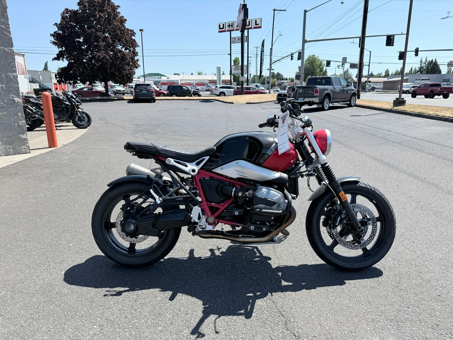 2022 BMW R nineT Scrambler