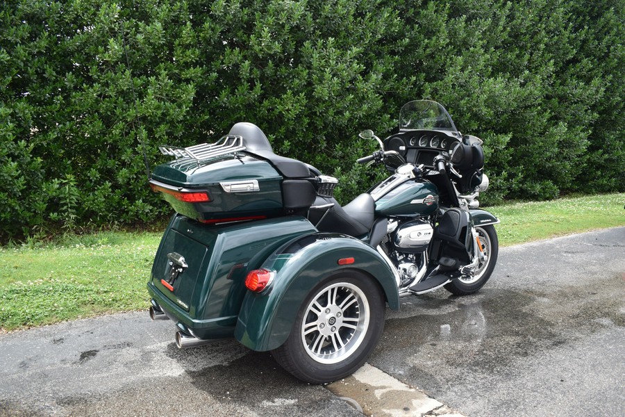 FLHTCUTG 2024 Tri Glide™ Ultra