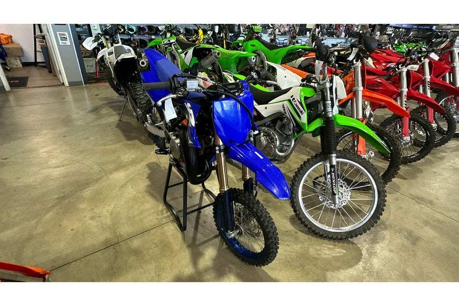 2025 YZ 65 - Yamaha