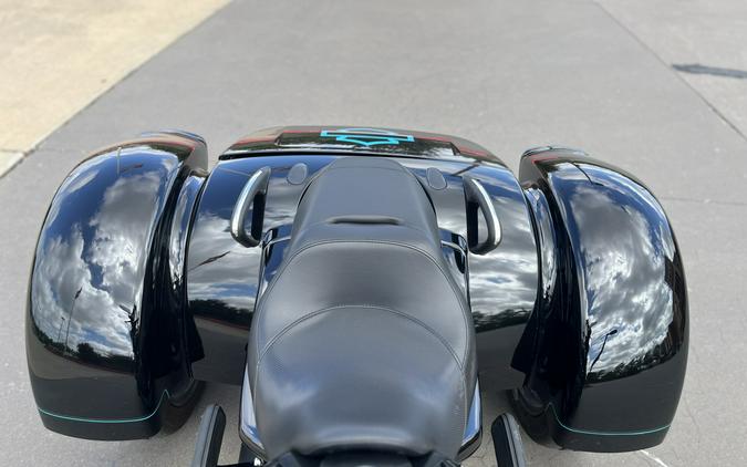 2025 Harley-Davidson® FLTRT Road Glide® 3 Vivid Black 855159
