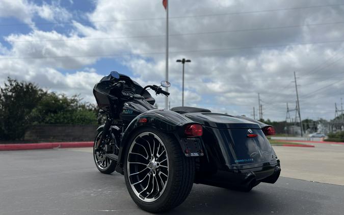 2025 Harley-Davidson® FLTRT Road Glide® 3 Vivid Black 855159