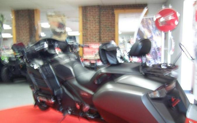 2016 Honda® Gold Wing F6B Deluxe