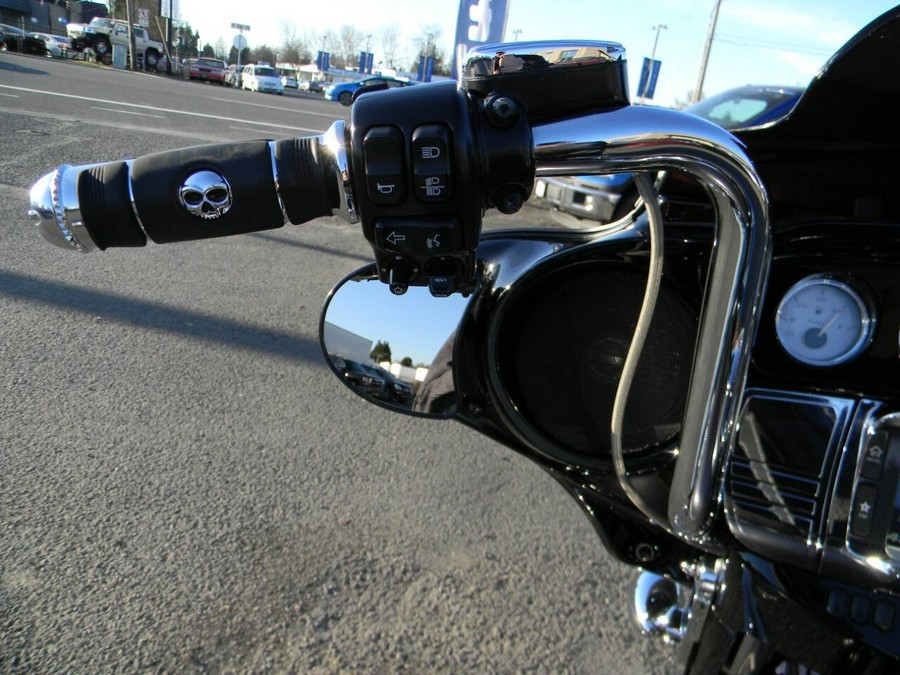 2016 Harley-Davidson Street Glide Special FLHXS