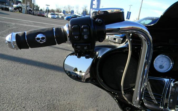 2016 Harley-Davidson Street Glide Special FLHXS