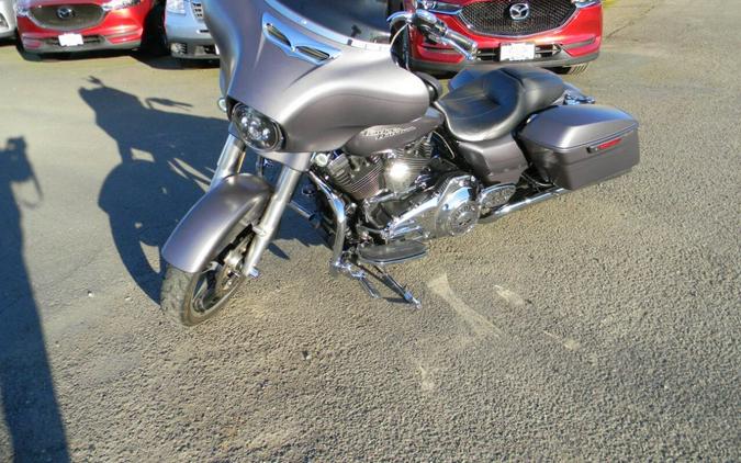 2016 Harley-Davidson Street Glide Special FLHXS