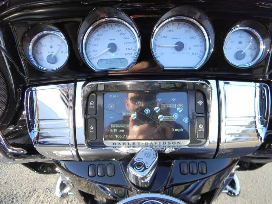 2016 Harley-Davidson Street Glide Special FLHXS