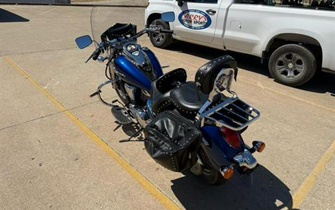 2010 Kawasaki Vulcan® 900 Classic LT