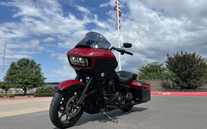 2021 Harley-Davidson® FLTRXS Road Glide® Special Billiard Red/Vivid Black 649851