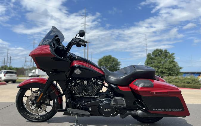 2021 Harley-Davidson® FLTRXS Road Glide® Special Billiard Red/Vivid Black 649851