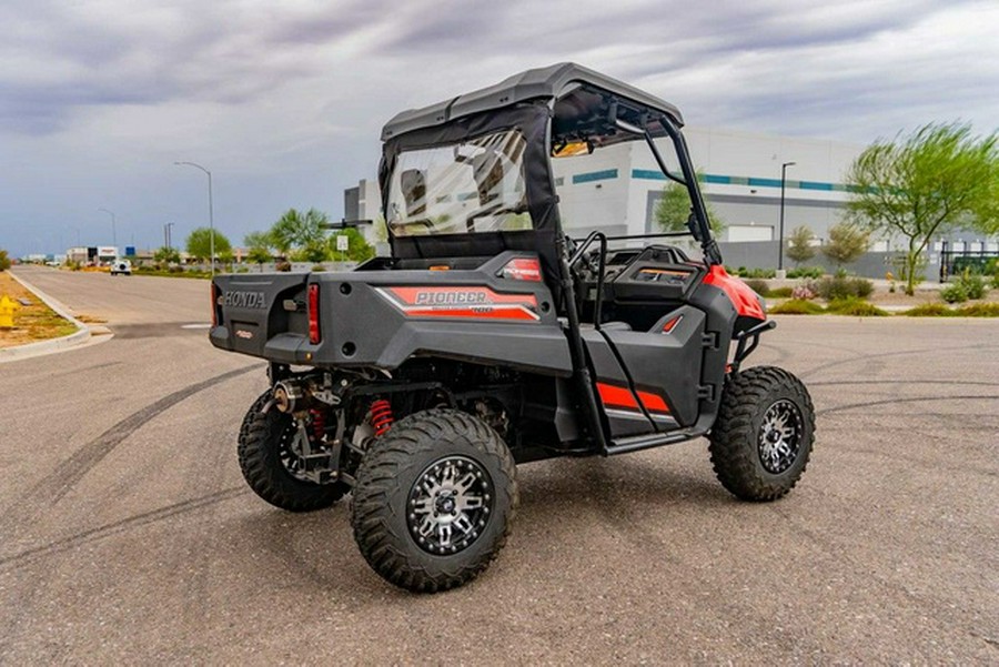 2023 Honda Pioneer 700 Deluxe