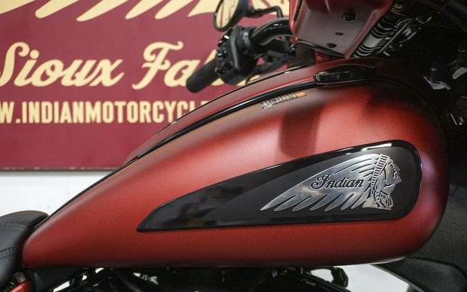 2024 Indian Motorcycle® Chieftain® Dark Horse® Sunset Red Smoke