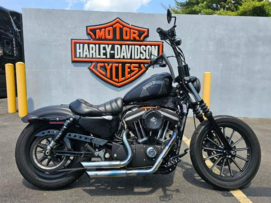 2012 Harley-Davidson Sportster® Iron 883™