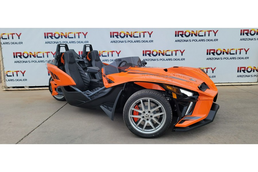 2023 Polaris Industries SLINGSHOT R MANUAL