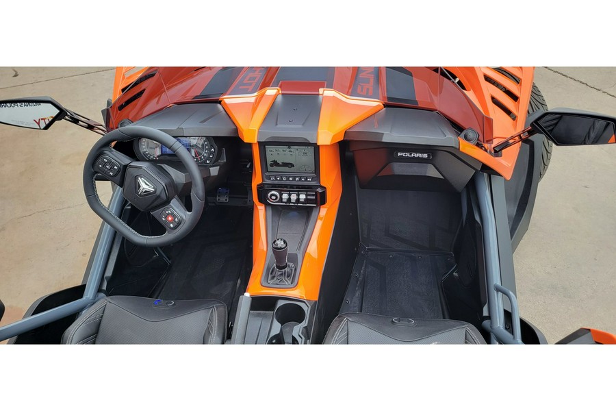 2023 Polaris Industries SLINGSHOT R MANUAL