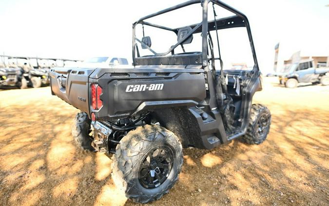 2025 Can-Am Defender DPS HD9 Stealth Black