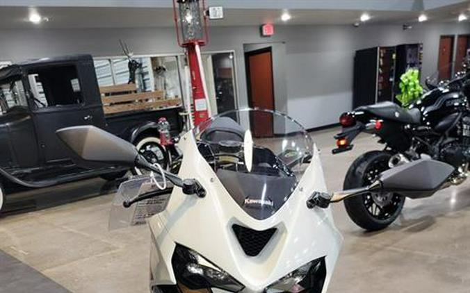 2026 Kawasaki NINJA ZX-6R ABS