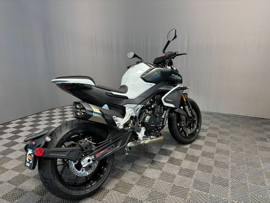 2026 CFMOTO 800NK