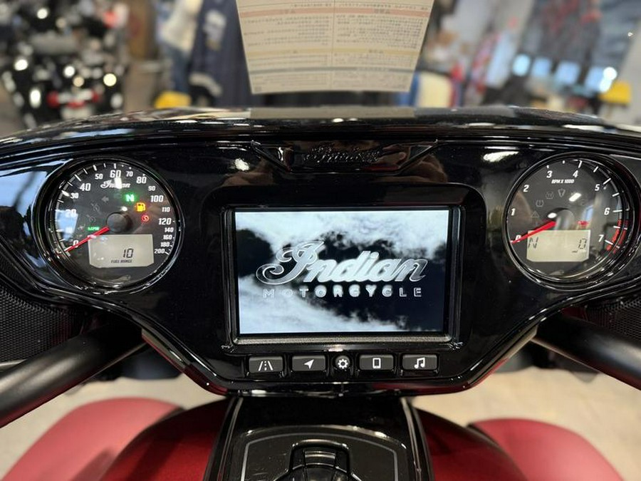 2025 Indian Motorcycle® Roadmaster® PowerPlus Dark Horse® Sunset Red Smoke