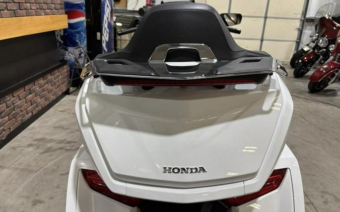 2018 Honda® Gold Wing Tour Automatic DCT Pearl White