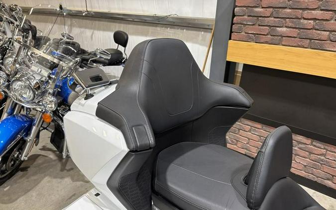 2018 Honda® Gold Wing Tour Automatic DCT Pearl White