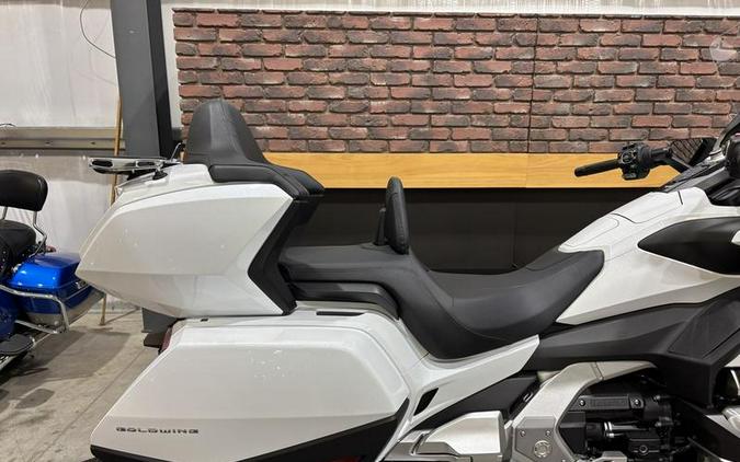 2018 Honda® Gold Wing Tour Automatic DCT Pearl White