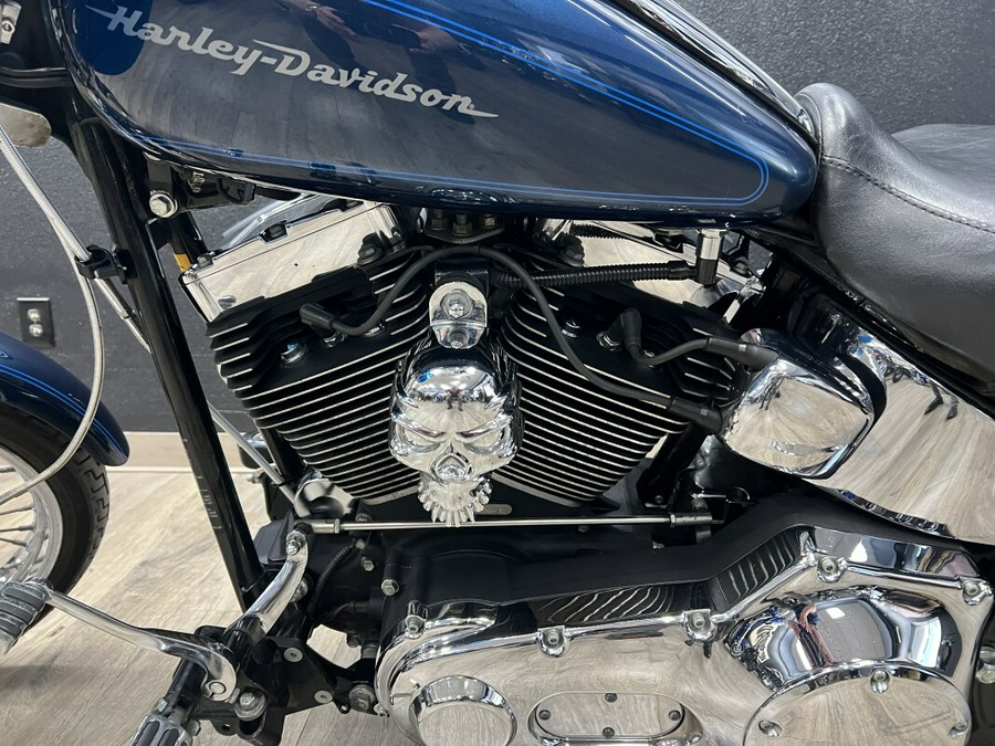 2001 Harley-Davidson® Softail® Deuce